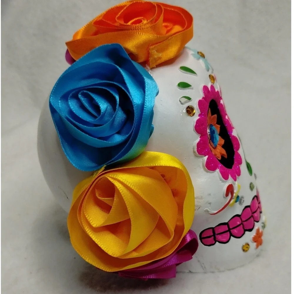 Día de los Muertos Sugar Skull Figurine w/ Satin Flowers‎ & Rhinestones Decor